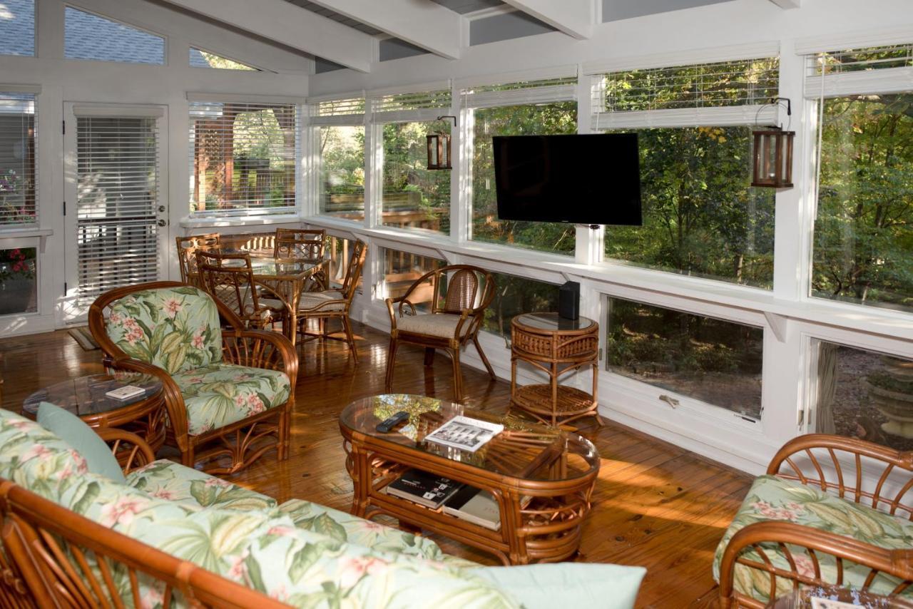 Dickson Street Bed & Breakfast Файетвил Екстериор снимка